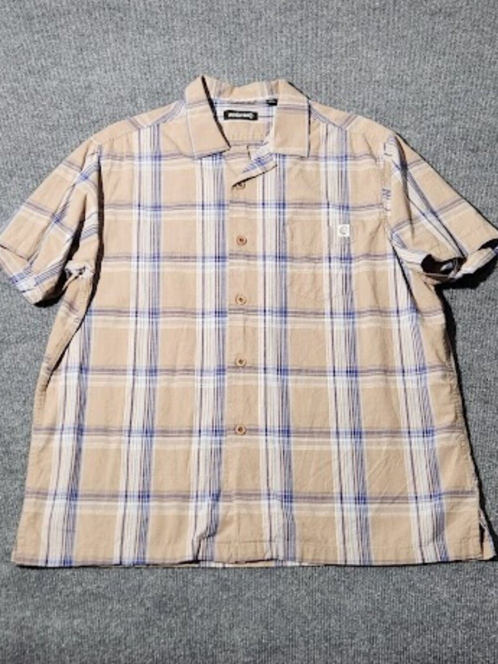 Solaris Men's Short Sleeve Button-Down Shirt in size Large